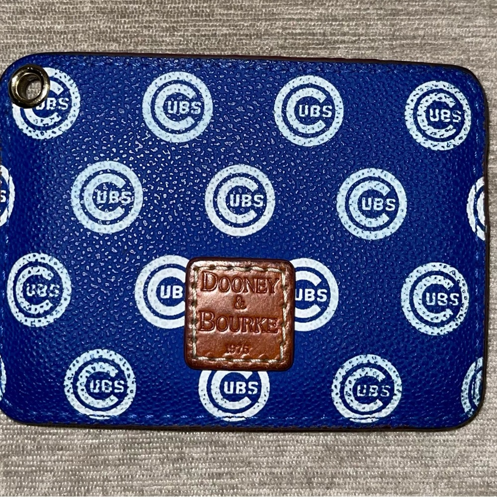Cubs dooney and bourke backpack and wallet - Picture 8 of 10